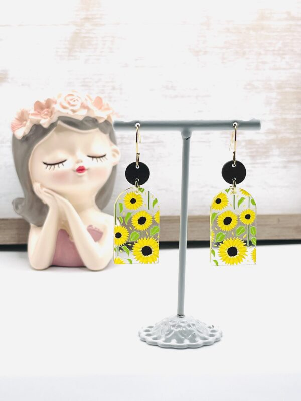 Yellow sunflower earrings - Image 3