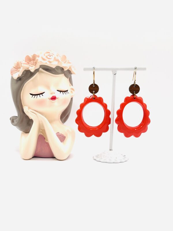 Ruffled Scarlet - Image 2